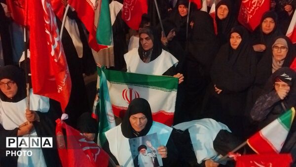 صد و پنجاه و یکمین شب تجمعات بیعت با رهبری در نورآباد