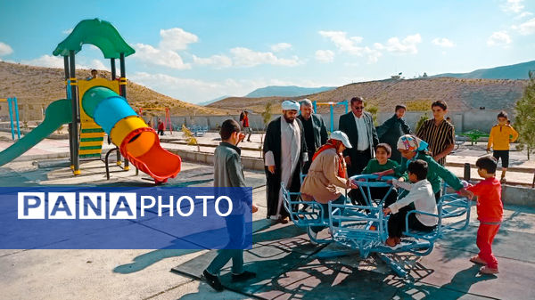 تجلیل از شهردار شهرستان مارگون به مناسب زیباسازی شهر