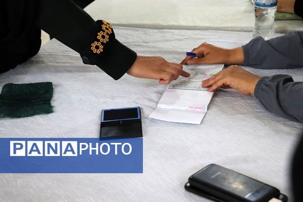 انتخابات پرشور ریاست‌جمهوری در رودهن 