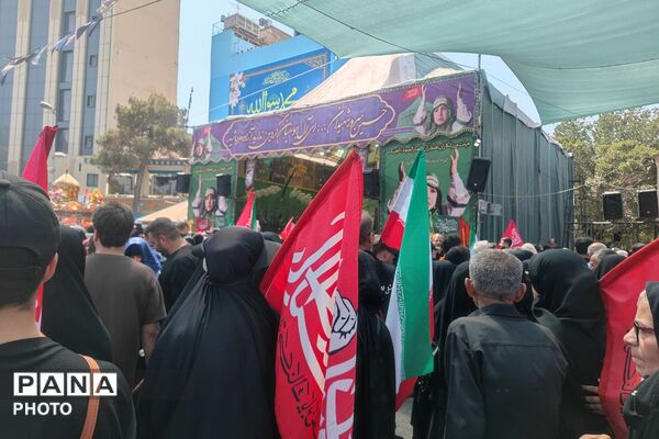 جاماندگان اربعین حسینی در مسیر قبله تهران