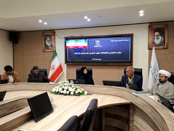 جلسه انجمن کتابخانه‌های عمومی شهرستان ابرکوه