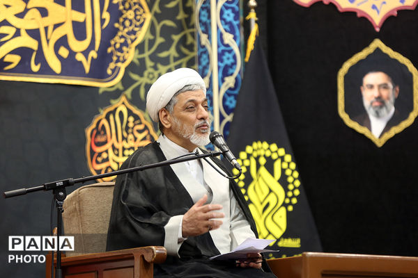 مراسم بزرگداشت ۱۴۴ شهید اقتدار ملی و جنگ رمضان در قم