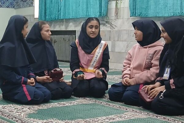 «ماها»؛ هفته‌ای برای جان گرفتن هنر روی صحنه مدرسه