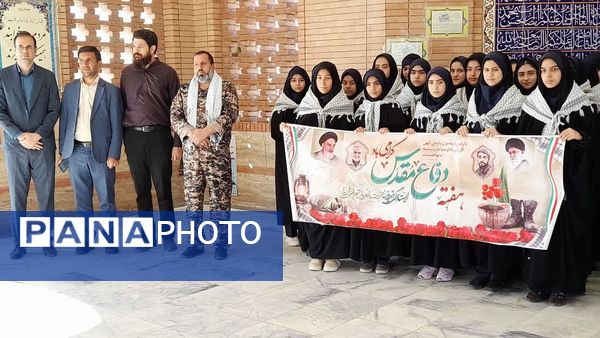 غبارروبی مزار شهدا در گناباد