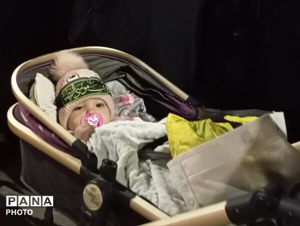 حرکت دسته عزاداری در شهرستان نیشابور
