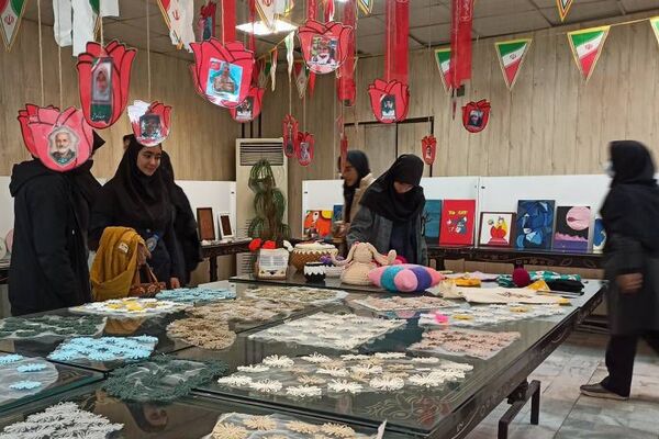 چهل و چهارمین جشنواره فرهنگی هنری فردا به مناسبت هفته ماها در ناحیه دو شهرری 
