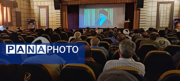 پنجمین آیین سراسری تجلیل و تکریم از پیشکسوتان دفاع مقدس و مقاومت در دانشگاه آزاد شیروان