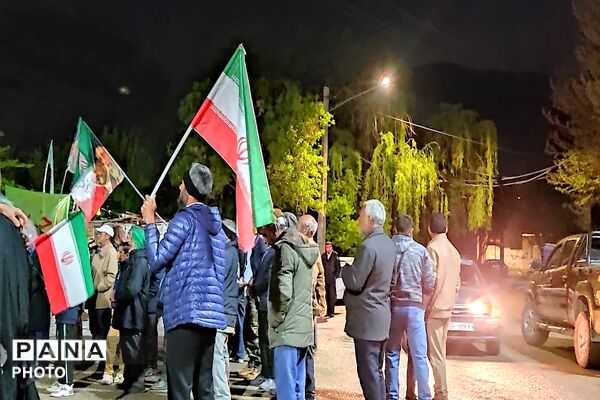 مقاومت در خیابان‌های شهر بار ادامه دارد