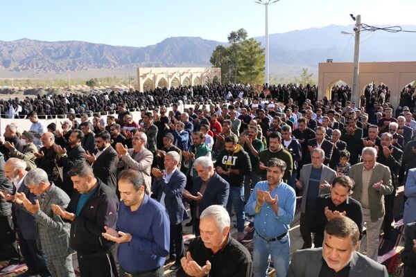 نماز عید فطر در گلباف