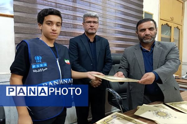 تقدیر مدیر آموزش و پرورش شهرستان کرخه از خادمان موکب دانش‌آموزی طریق الاقصی کرخه