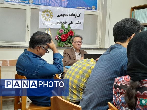 سلسله نشست‌های دریچه‌ای به سوی شاهنامه در کتابخانه دکتر شریعتی 