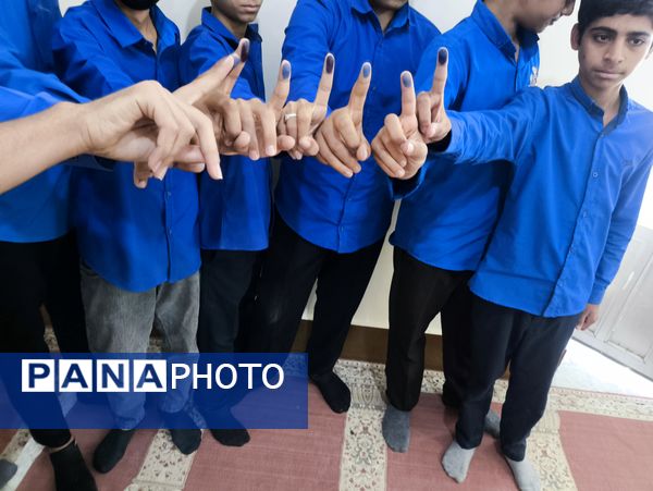 برگزاری انتخابات شورای دانش‌آموزی در مدارس سندرک