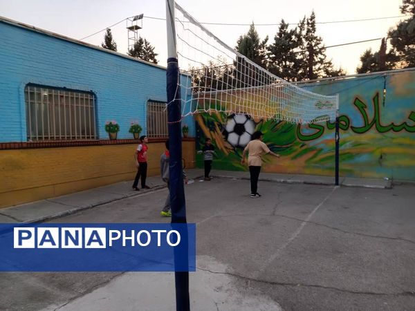 برگزاری اردوی درون مدرسه‌ای با عنوان «شبی در فرنو» در دبیرستان فرنو شهرستان قدس