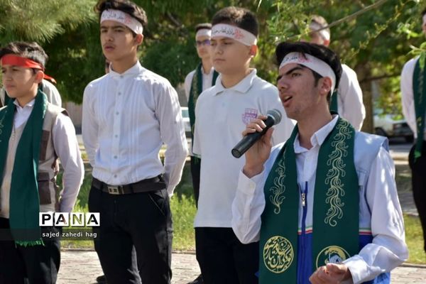 جشن خیابانی  حوزه ۴ بسیج  امام سجاد(ع)  به مناسبت میلاد امام حسن مجتبی(ع) در تبریز