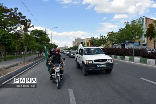 جشن خیابانی  حوزه ۴ بسیج  امام سجاد(ع)  به مناسبت میلاد امام حسن مجتبی(ع) در تبریز