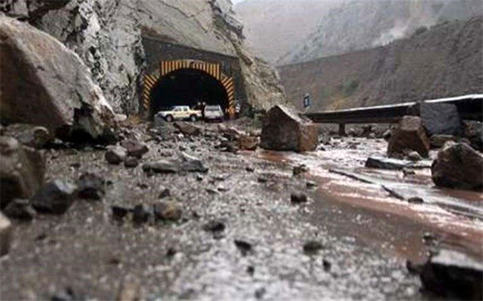 آزاد راه کرج – چالوس مسدود شد