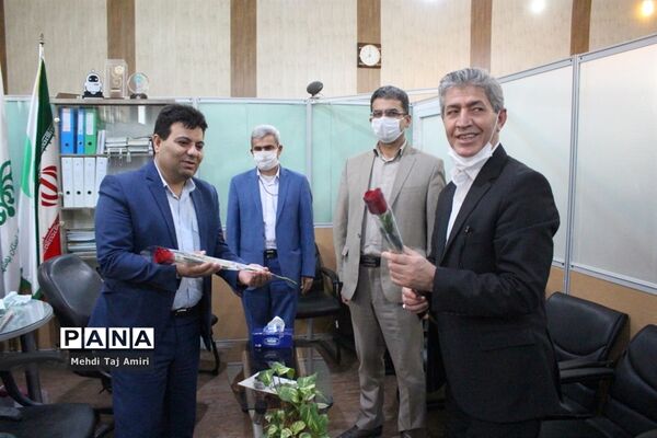 دیدار معاون جدید پرورشی و فرهنگی آموزش و پرورش استان بوشهر با مدیر و کارکنان سازمان دانش‌آموزی استان بوشهر