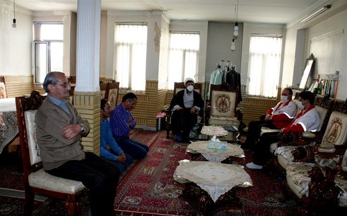 دیدار با خانواده های نجاتگران ایثارگر زنجان به مناسبت هفته هلال احمر