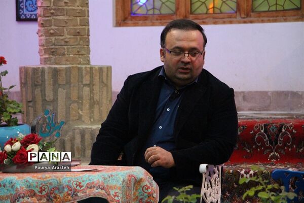 حضورپیشتازان سازمان دانش آموزی خراسان جنوبی دربرنامه زنده تلویزیونی ماه مهربانی