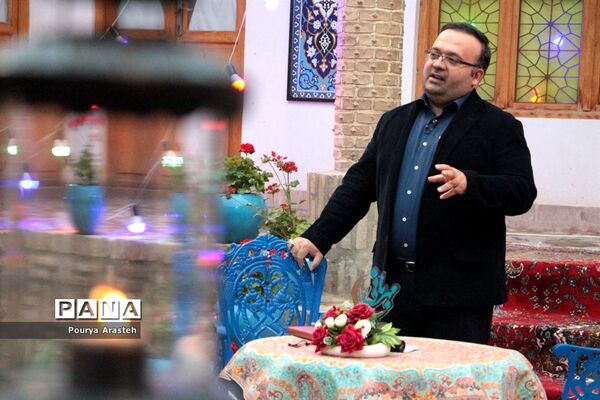 حضورپیشتازان سازمان دانش آموزی خراسان جنوبی دربرنامه زنده تلویزیونی ماه مهربانی