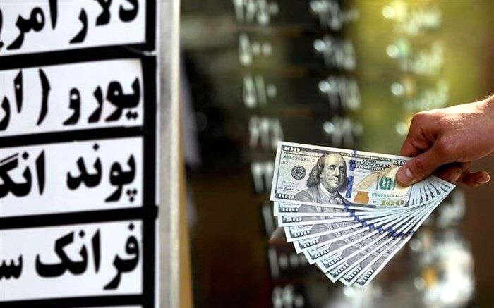 افزایش نرخ ارز در سایه نوسانات بازارهای موازی و خودرو