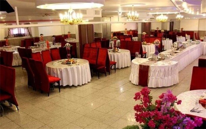 همه صندلی‌ها را کرونا رزرو کرده است