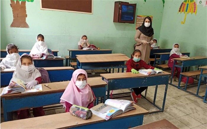 مدارس منحصرا برای رفع اشکال و پاسخ به سوالات دانش آموزان بازگشایی می‌شود