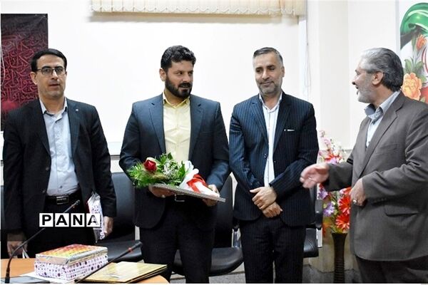 تودیع ومعارفه بخشدار بخش  آسفیچ بهاباد