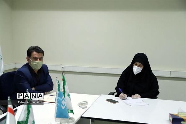 نشست توجیهی بازرسان عملکرد سرویس مدارس شهر تهران