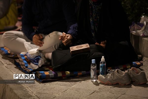 احیا شب نوزدهم ماه رمضان در دانشگاه تهران