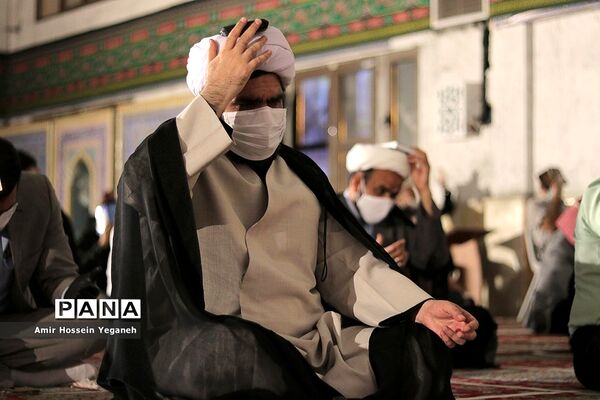 مراسم احیای شب نوزدهم ماه رمضان در مصلی بزرگ کیش