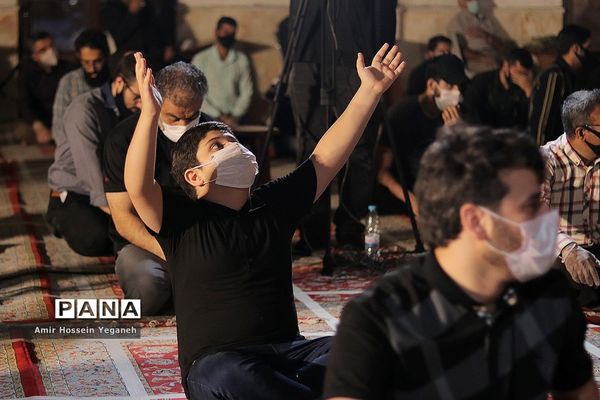 مراسم احیای شب نوزدهم ماه رمضان در مصلی بزرگ کیش