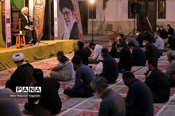 مراسم احیای شب نوزدهم ماه رمضان در مصلی بزرگ کیش