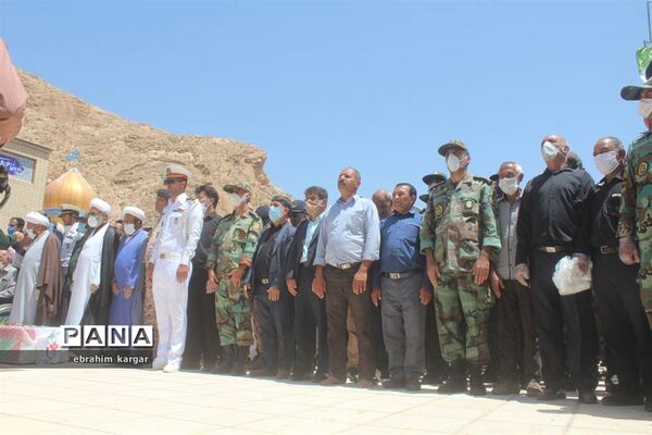 تشییع ناوبان یکم شهید اسماعیل پور خسرو از شهدای ناو کُنارک در شهرستان داراب -2