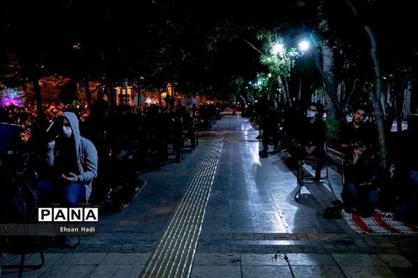 مراسم احیای شب ۲۱ رمضان در خیابان های مشهد