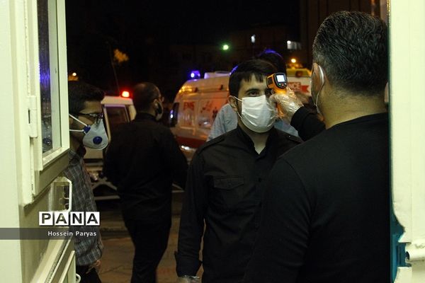 احیای شب بیست و یکم ماه رمضان در تهران