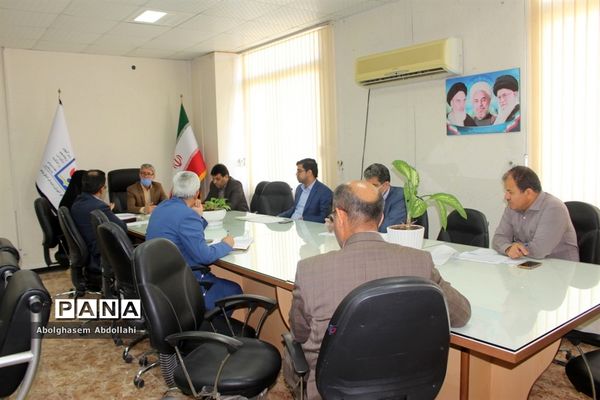 جلسه تخصصی کمیته تدوین برنامه عملیاتی آموزش و پرورش استان بوشهر