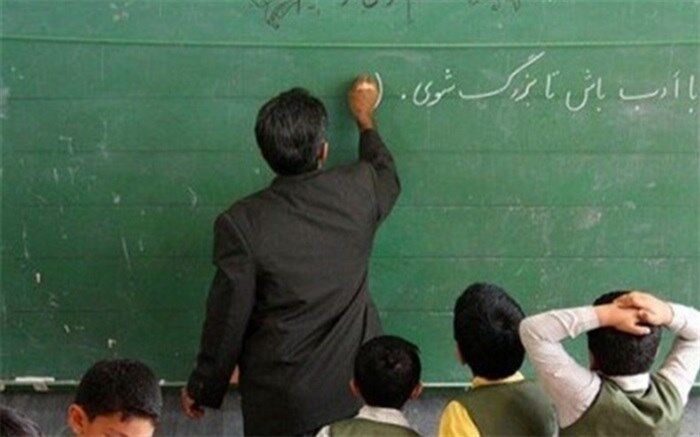 یک داوطلب ورود به دانشگاه فرهنگیان:  10 روز سن بیشتر؛ مرا از  ورود به دانشگاه فرهنگیان محروم می‌‍کند