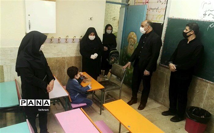 فاصله گذاری اجتماعی پس از بازگشایی مدارس منطقه4