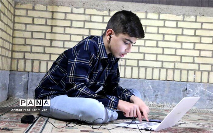 گپی کوتاه با چند تن از معلمان ؛ بعد از کادر پزشکی، بیشترین فشار از لحاظ کاری بر روی معلمان است