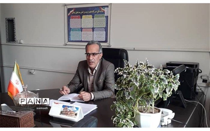 خسرو آبادی: شبکه شاد جهشی پررنگ در امر تعلیم و تربیت است