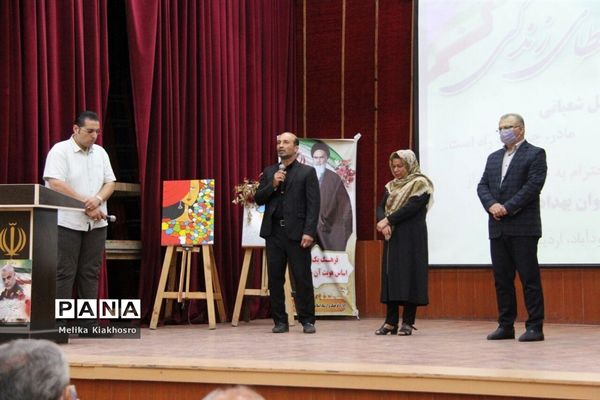 مراسم گلریزان برای آزادی یک جوان زندانی در محمودآباد