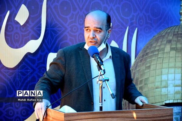 توزیع ٥٠٠٠بسته معیشتى بین نیازمندان آذربایجان شرقی توسط کمیته امام (ره)
