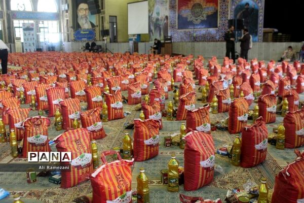 آماد‌ سازی دور سوم  کمک‌های مومنانه در حسینیه عاشقان ثارالله قائمشهر