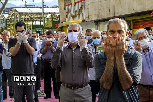 اقامه نماز عید سعید فطر در شهرک اکباتان