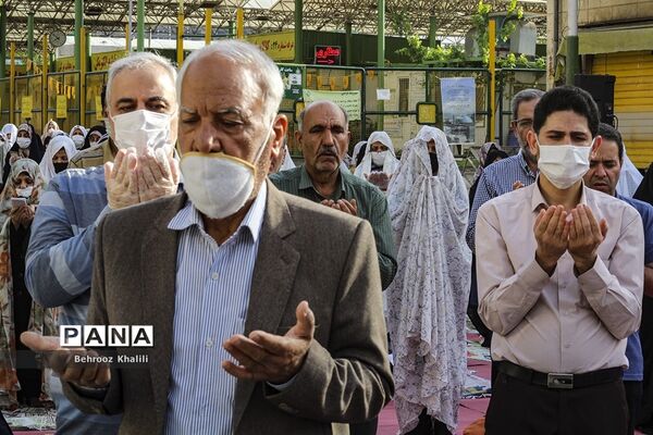 اقامه نماز عید سعید فطر در شهرک اکباتان