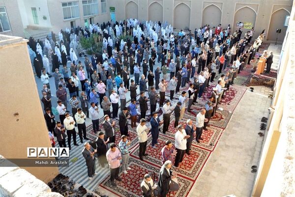اقامه نماز عیدسعید فطر در شهرستان خوسف استان خراسان جنوبی