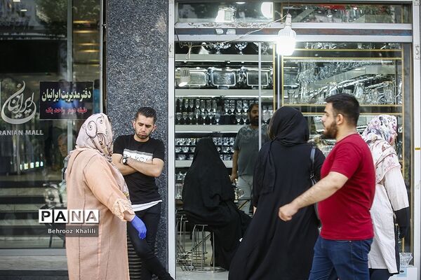 کسادی بازار بلورفروشان شوش و لوازم خانگی پس از شیوع کرونا