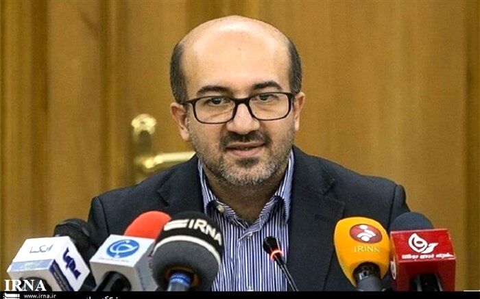 سخنگوی شورای تهران از لغو تلفنی طرح ترافیک انتقاد کرد