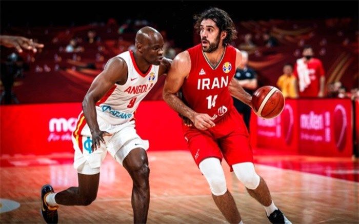 صمد نیکخواه بهرامی : با این شرایط اولویت اولم سلامتی است